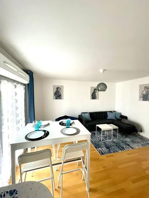 Superbe 3 Pieces Face Gare Tgv / Rer De Massy Apartment